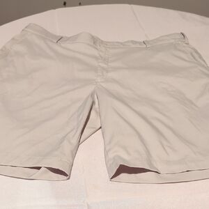Nike Golf Tour Performance Dry Fir Tan Flat Front Casual Shorts